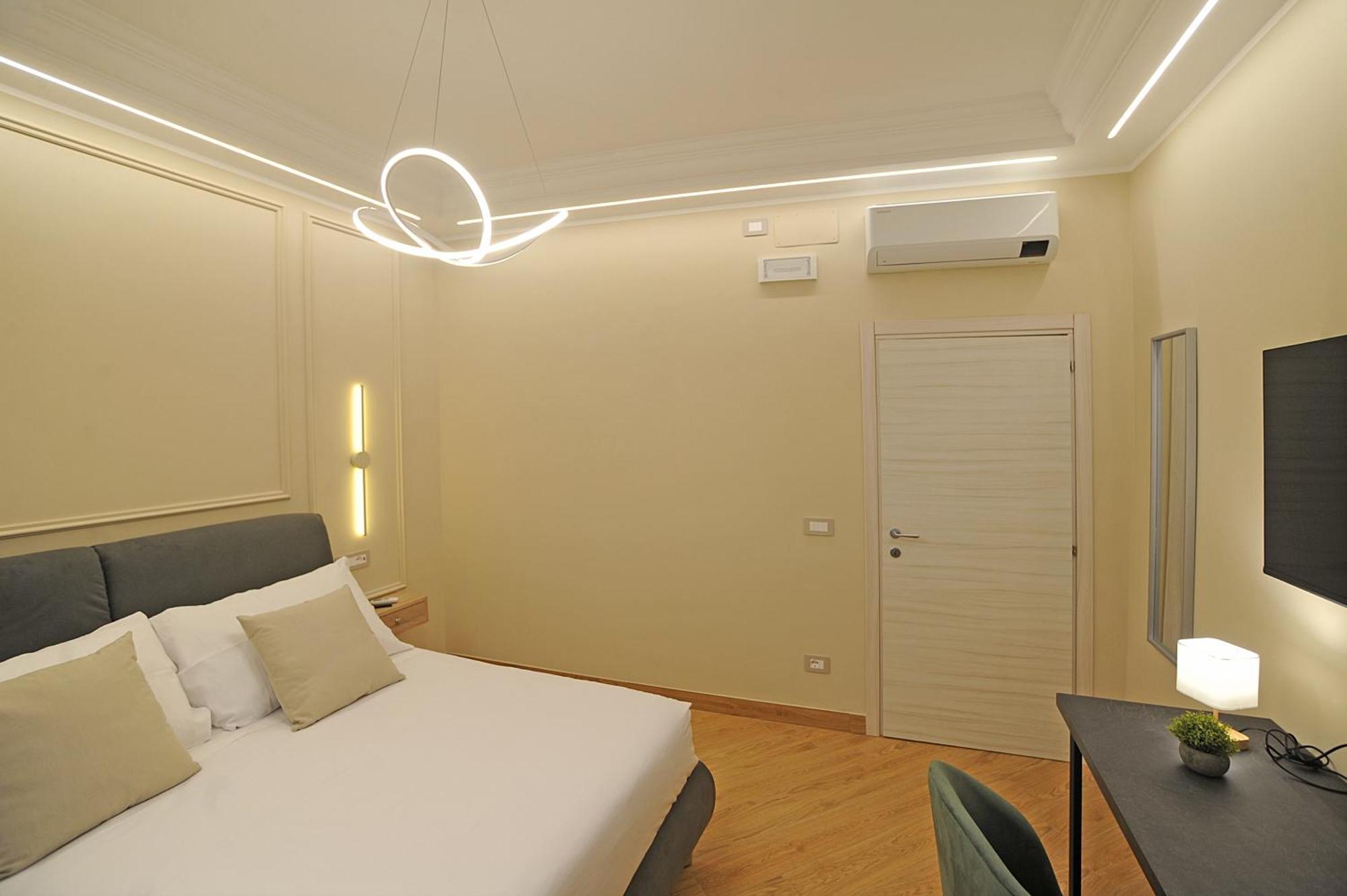 Mom Apartment Rooms&Suites 티볼리 외부 사진