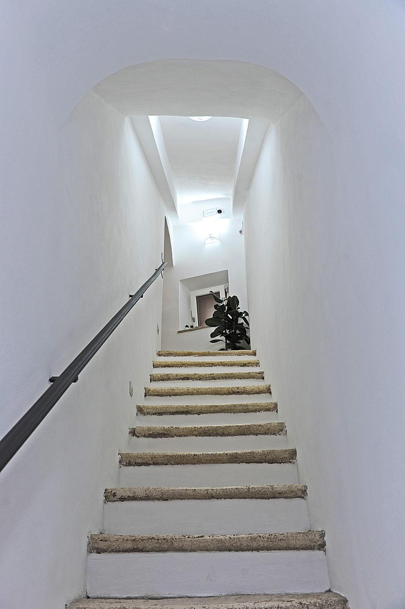 Mom Apartment Rooms&Suites 티볼리 외부 사진