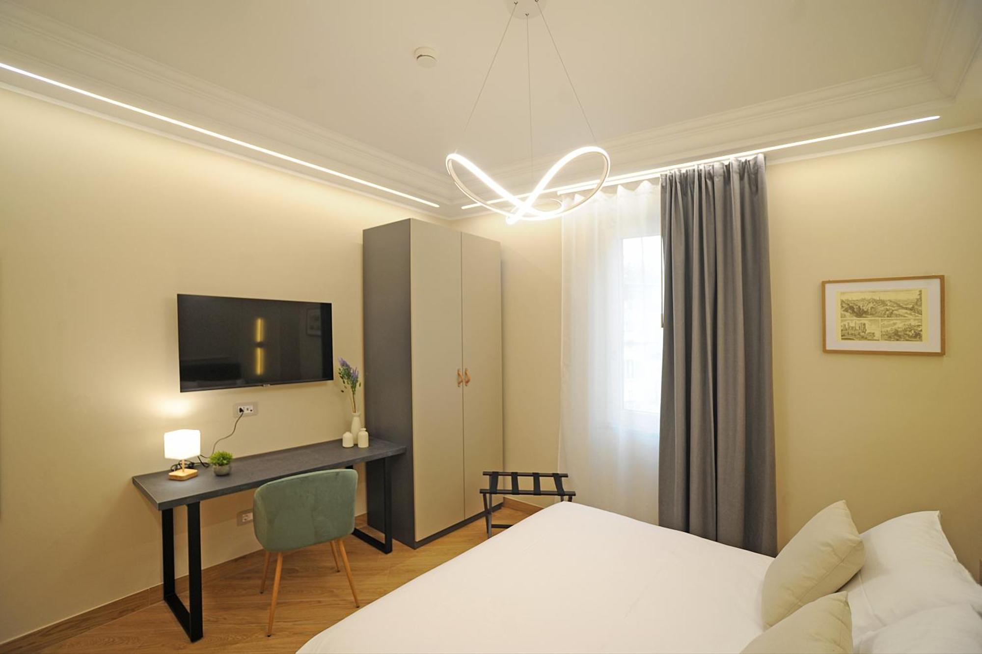 Mom Apartment Rooms&Suites 티볼리 외부 사진