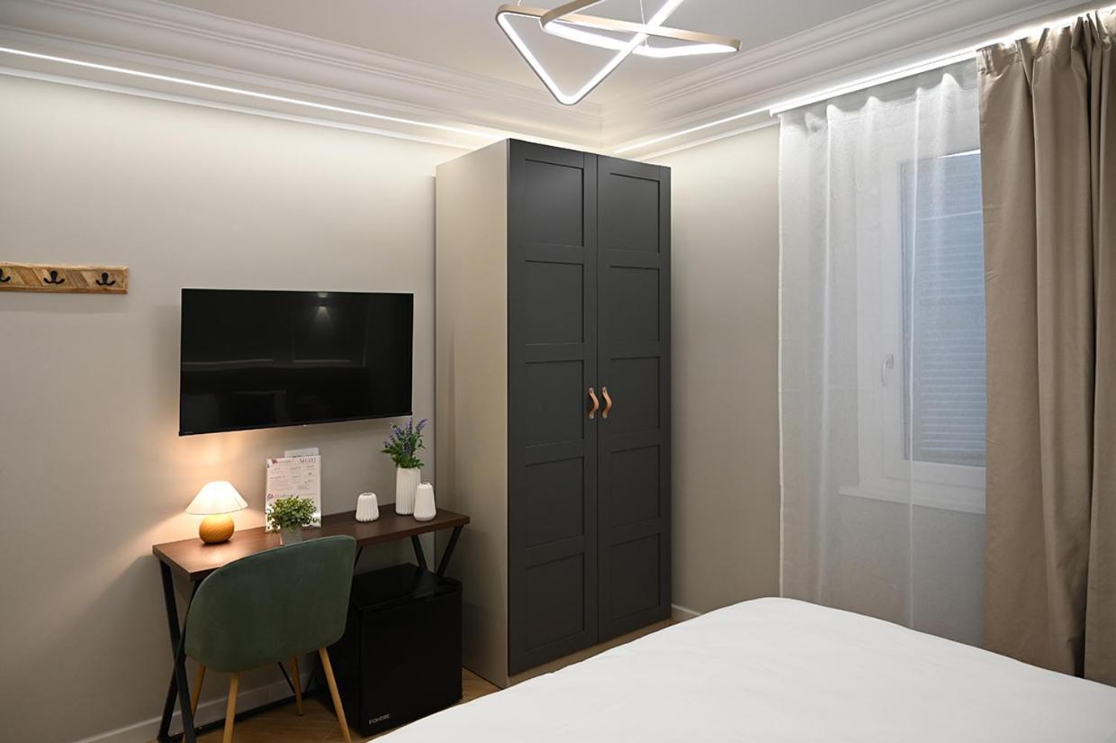 Mom Apartment Rooms&Suites 티볼리 외부 사진