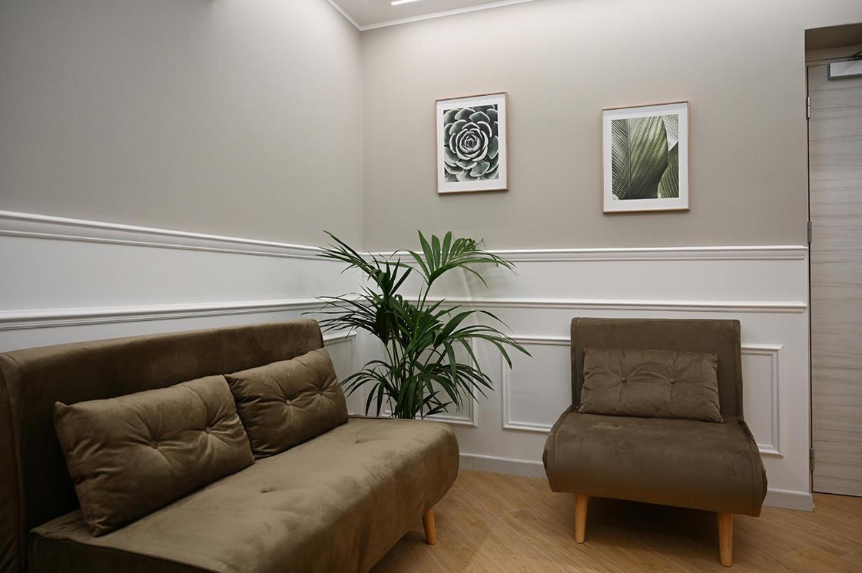 Mom Apartment Rooms&Suites 티볼리 외부 사진